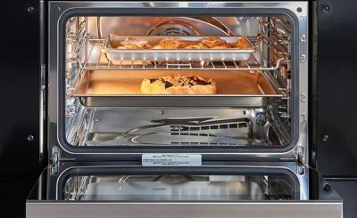 30" Wolf M Series Contemporary Stainless Steel Convection Steam Oven - CSO30CM/S