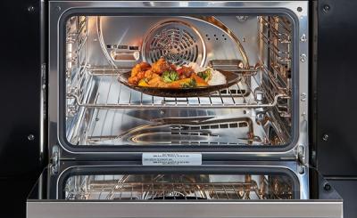 30" Wolf M Series Contemporary Stainless Steel Convection Steam Oven - CSO30CM/S