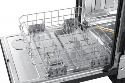 24" Samsung Smart Stormwash Plus 6 Series 44 dBA Dishwasher with AutoRelease - DW80B6060UG/AC