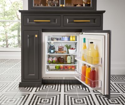 24" SubZero 5.0 Cu. Ft. Designer Right-Hinge Undercounter ADA Height Refrigerator in Panel Ready - DEU2450R/ADA/R