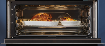 30" Wolf 2.4 Cu. Ft. M Series Contemporary Handleless Convection Steam Oven - CSO3050CM/B
