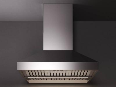 Thermador HMWB36WS Stainless Steel 600 CFM 36 Inch Wide Wall Mounted Low-Profile  Range Hood 