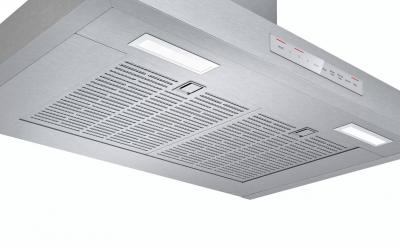 30" Bosch 500 Series Wall Mounted Chimney Hood in Stainless Steel - HCP50652UC