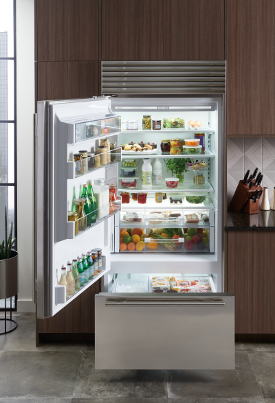 36" SUBZERO Built-In Over-and-Under Refrigerator/Freezer with Internal Dispenser - BI-36UID/S/PH-RH